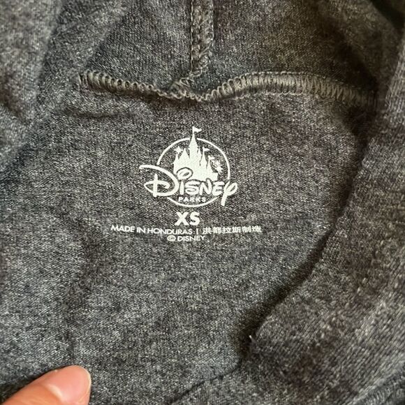 💕Boys Long Sleeve Tee💕 - Picture 3 of 3